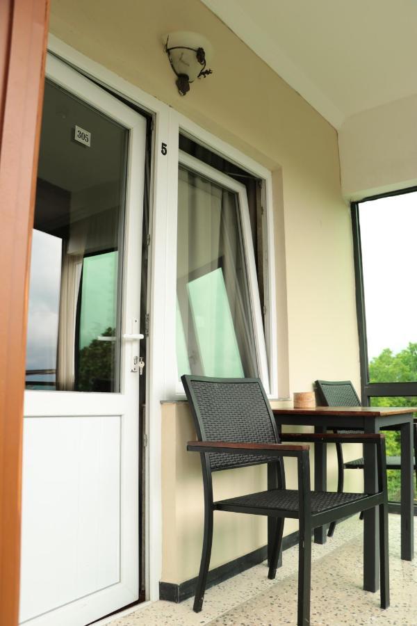 Hotel Smile Kobuleti Exterior foto