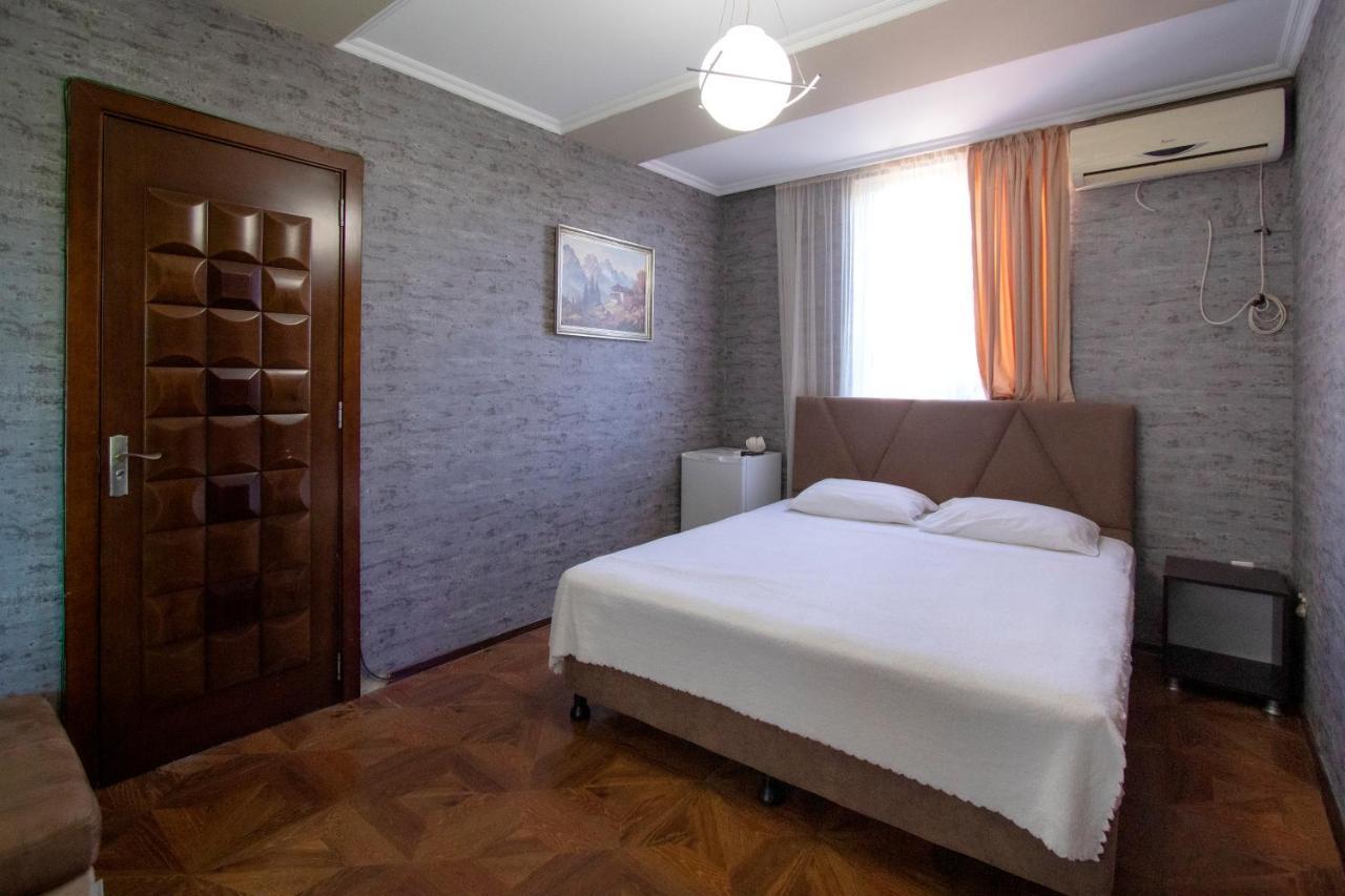 Hotel Smile Kobuleti Exterior foto
