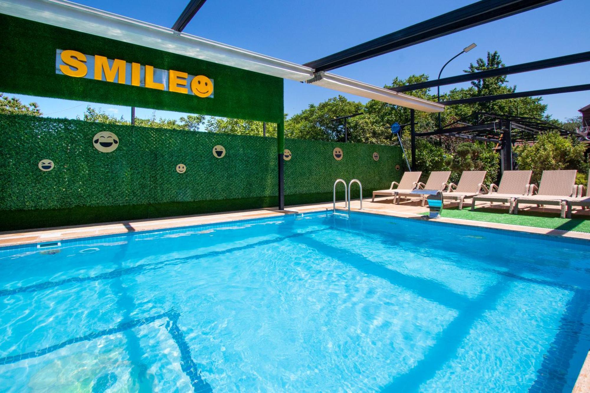 Hotel Smile Kobuleti Exterior foto