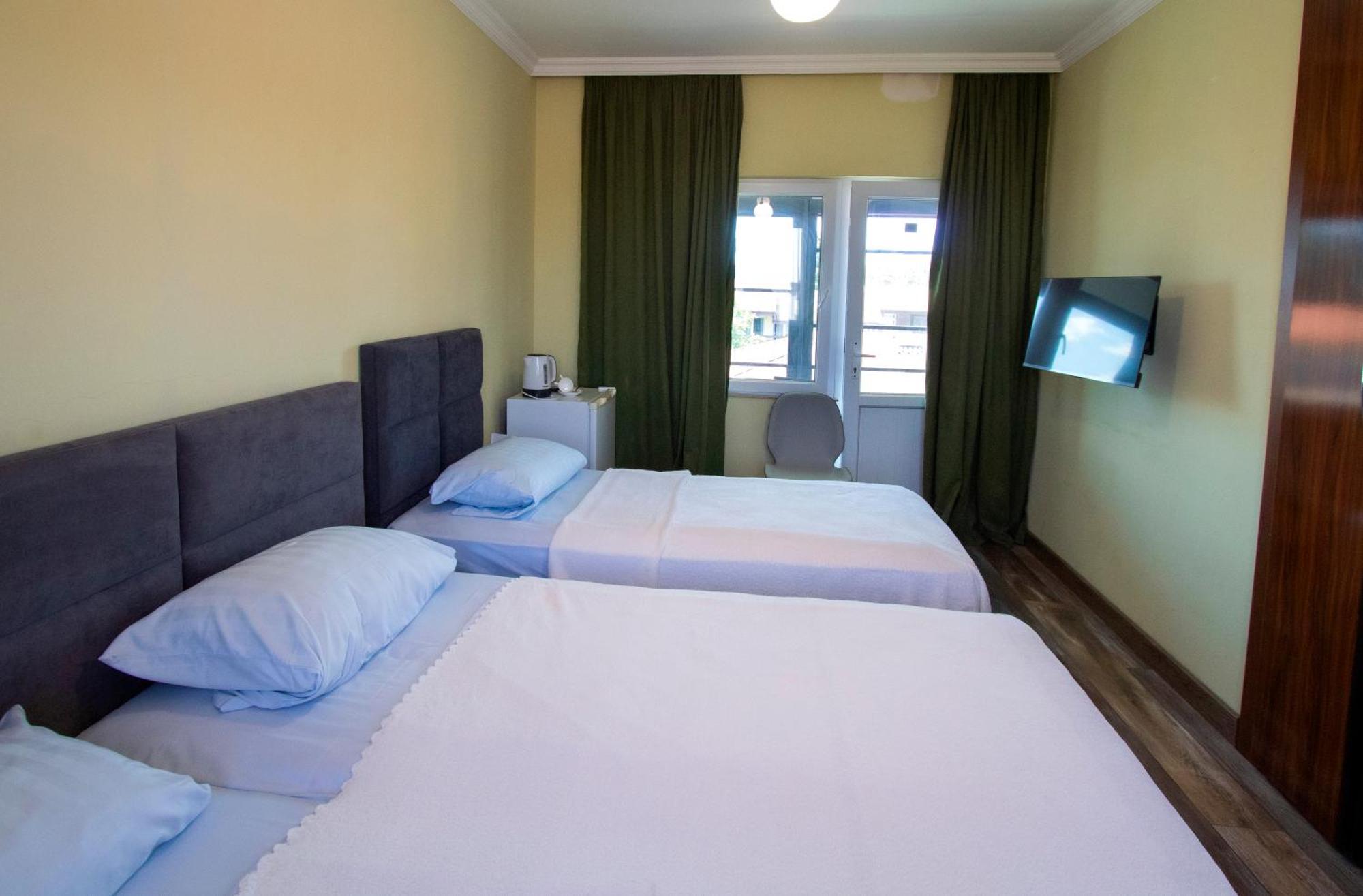 Hotel Smile Kobuleti Exterior foto